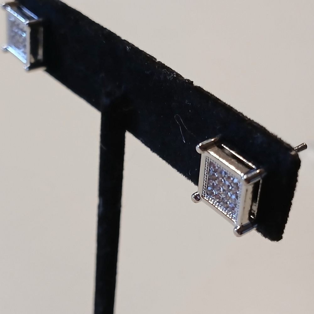 💎  Stainless Steel Square CZ Post Back Studs💎 - Picture 8 of 9